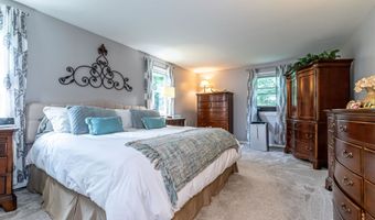 14 Briarwood Ln, Amherst, NH 03031