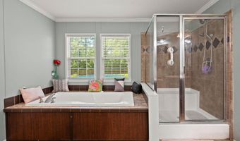 215 Hines Dr, Bonneau, SC 29431