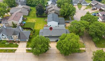 1023 W RIDGEVIEW Dr, Appleton, WI 54914