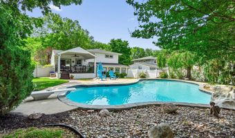 36 BEAVER Dr, Barrington, NJ 08007