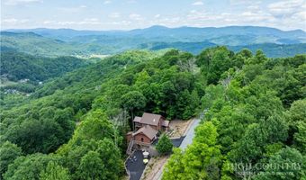 1009 Larkspur Trl, Banner Elk, NC 28604