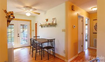 84 Forest Trl, Balsam Grove, NC 28708
