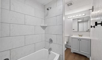 505 Brown St, Akron, OH 44311
