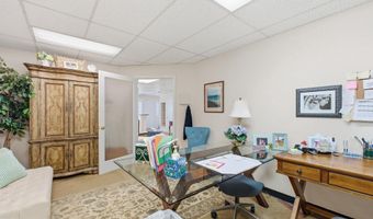 5051- B BACKLICK Rd 5051-B, Annandale, VA 22003