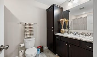 6995 Linwood Dr NE, Albertville, MN 55301