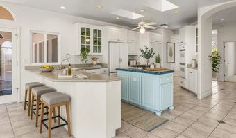 2475 Canyon Creek Rd, Escondido, CA 92025