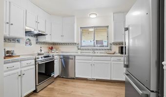 1466 Greenbriar Blvd, Boulder, CO 80305