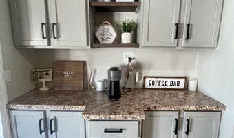 510 SW Franklin Dr, Ankeny, IA 50023