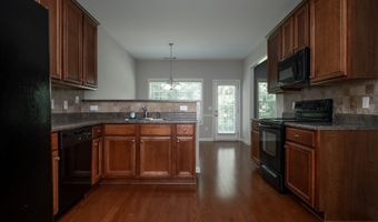 168 Putters Dr, Athens, GA 30607