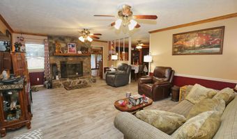 706 BERNARD COUCH Dr, Anniston, AL 36207