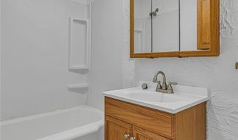 1703 Pierce St, Aliquippa, PA 15001