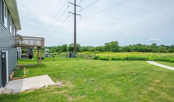 2860 Pilgrim Dr SW, Altoona, IA 50009