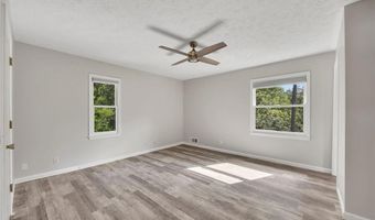 514 Olivia Ln, Ball Ground, GA 30107