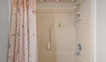 204 Winston Ave, Atlantic Beach, NC 28512