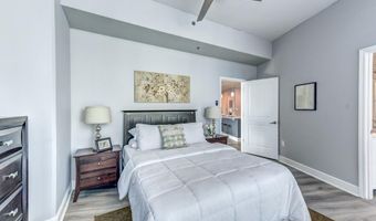 950 W Peachtree St NW 1504, Atlanta, GA 30309