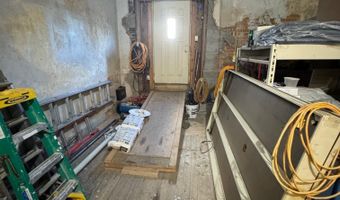 125 N Perry St, Attica, IN 47918