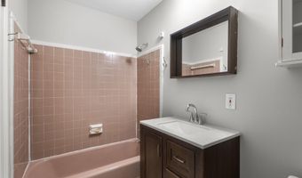7301 MASONVILLE Ct, Annandale, VA 22003