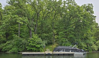 9 A141 Hawthorne, Apple River, IL 61001