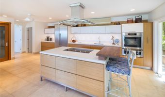 756 Mokulua Dr, Kailua, HI 96734