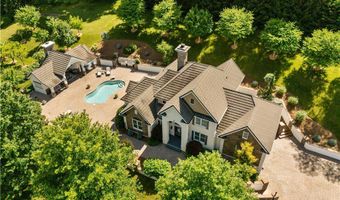 948 Little Coal River Rd, Alum Creek, WV 25003