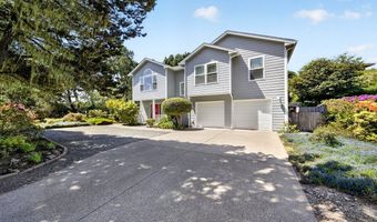 3956 BEACH LOOP Dr SW, Bandon, OR 97411