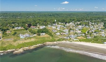 7 Jenckes Ct, Narragansett, RI 02882