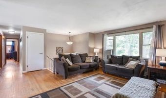 21 Old Farm Rd, Bristol, CT 06010