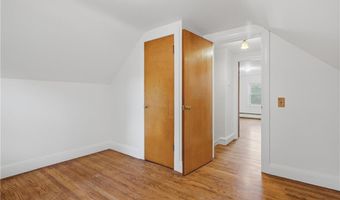 380 Angell Rd, North Providence, RI 02904