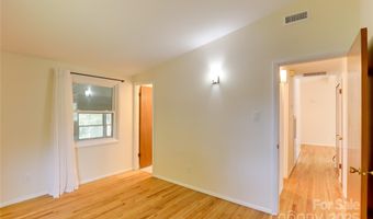 65 First St, Asheville, NC 28803