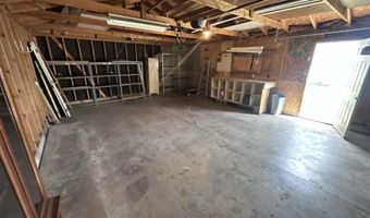 117 W Wapello St, Agency, IA 52530