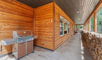 9 PINE St, Alpine, WY 83128