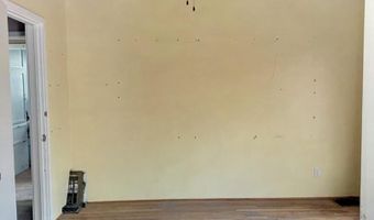 809 S Roselawn Ave, Artesia, NM 88210