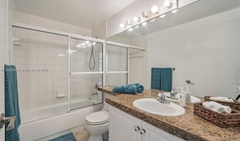 19877 E Country Club Dr 3-107, Aventura, FL 33180