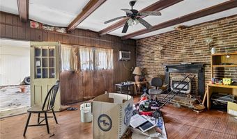 315 4th Ave NE, Aliceville, AL 35442