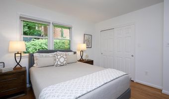 3615 38TH St N, Arlington, VA 22207