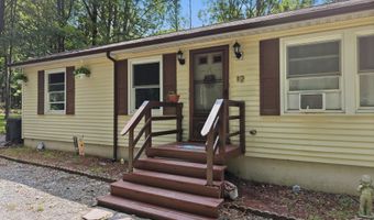 12 Highpoint Dr, Albrightsville, PA 18210