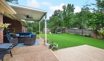 7686 SHADOW Gln, Bartlett, TN 38002