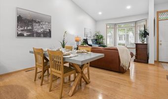 13310 Glenhaven Ct, Apple Valley, MN 55124