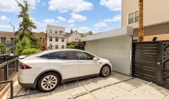 2100 4TH St NE #2, Washington, DC 20002