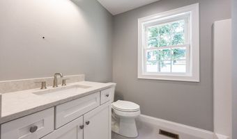 122 Canal St, Blackstone, MA 01504