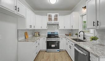5422 Cheyenne Dr, Acworth, GA 30102