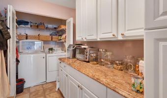 12 Tradewinds Ave, Barnegat, NJ 08005