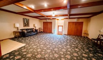 200 E Hunt, Alexis, IL 61412