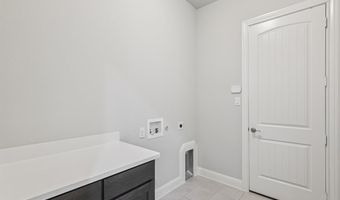 600 Race Dr, Heath, TX 75126