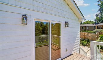 28 Ridgefield Pl, Asheville, NC 28803