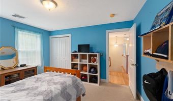 10 Sables Way, Lincoln, RI 02865