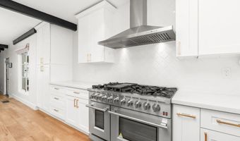 2318 Plum St, San Diego, CA 92106