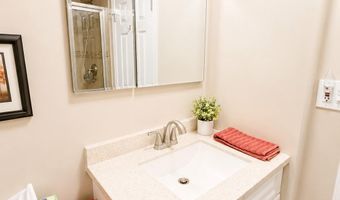 2605 KENHILL Dr, Bowie, MD 20715