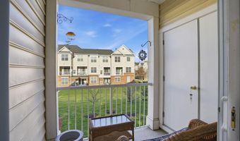 43031 FOXTRAIL WOODS Ter 103, Ashburn, VA 20148