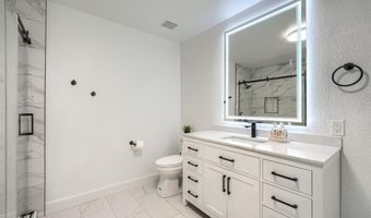 504 Pine Island Cir, Heath, TX 75032